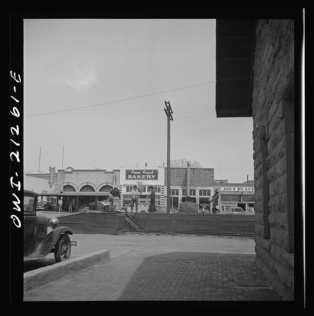 Wartime on the Santa Fe